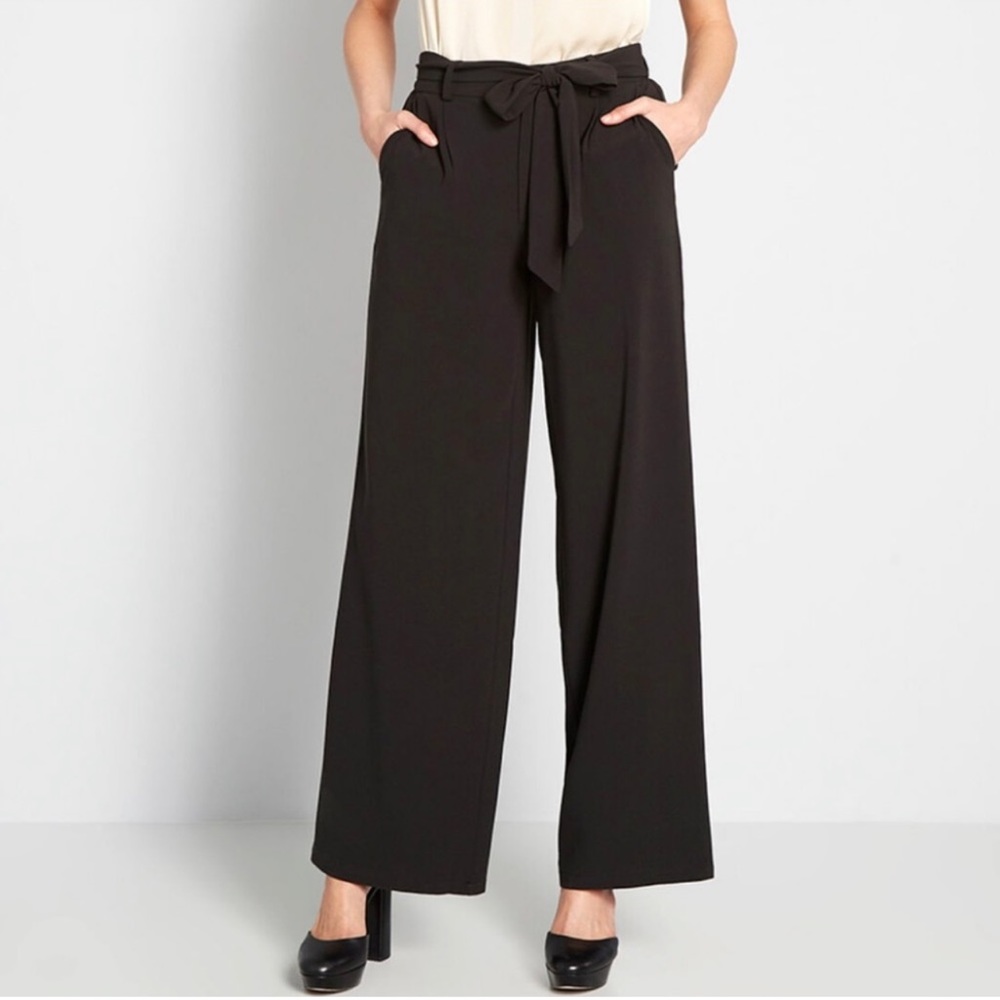 NWT ModCloth The Savannah Tie-Waist Black Pants